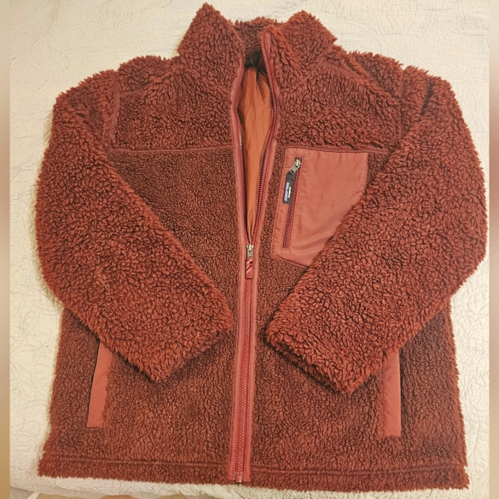 Patagonia Retro-X Fleece jacket. womens Large.  Sequoia Red.